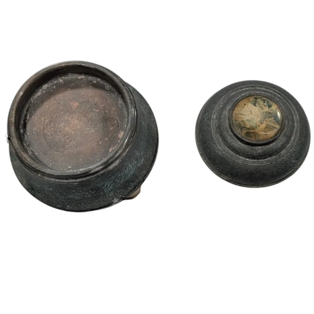Antique Wind Up Music Powder Box With Victorian Imagery On Lid. Works.